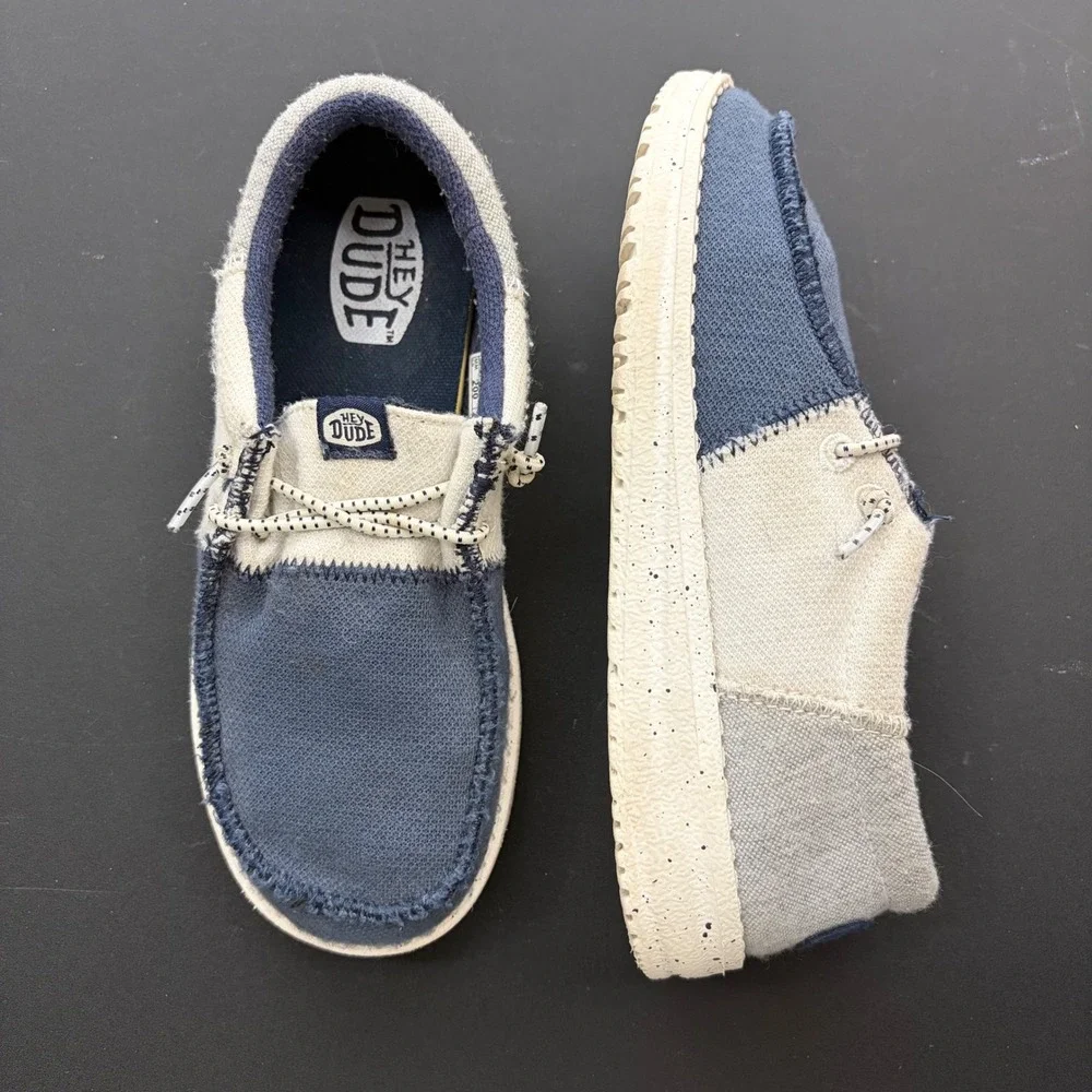 Hey Dude Kids Youth 2 Wally Tri Varsity Loafers Navy Gray 40416-410 Moccasin